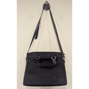 Tumi Black Nylon Crossbody Bag Laptop Cushioned Case